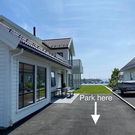 Apartment With Boat Spangereid エクステリア 写真