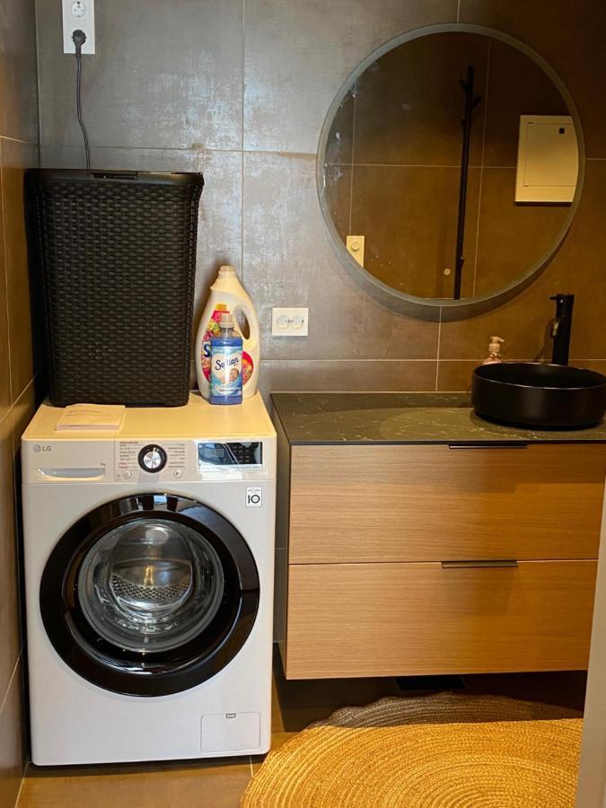 Apartment With Boat Spangereid エクステリア 写真