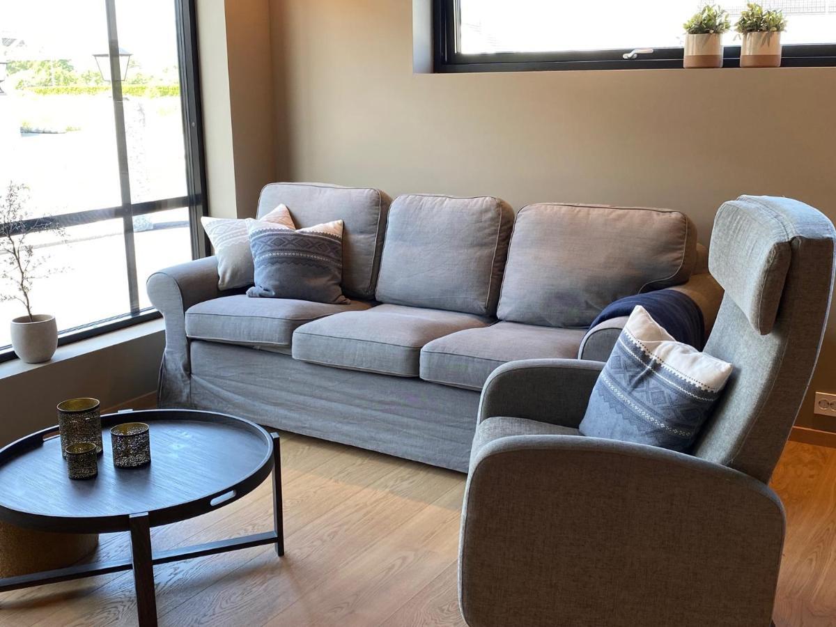 Apartment With Boat Spangereid エクステリア 写真